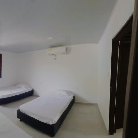 Hostal Casa Jak Santa Marta Bed & Breakfast ภายนอก รูปภาพ