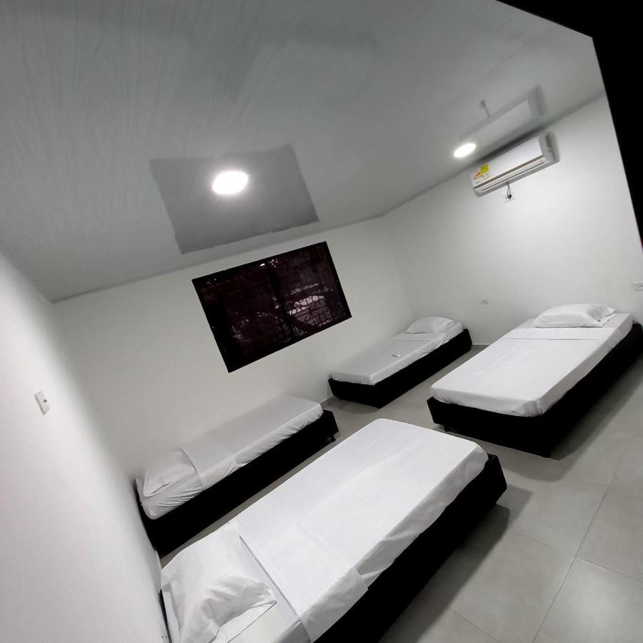 Hostal Casa Jak Santa Marta Bed & Breakfast ภายนอก รูปภาพ