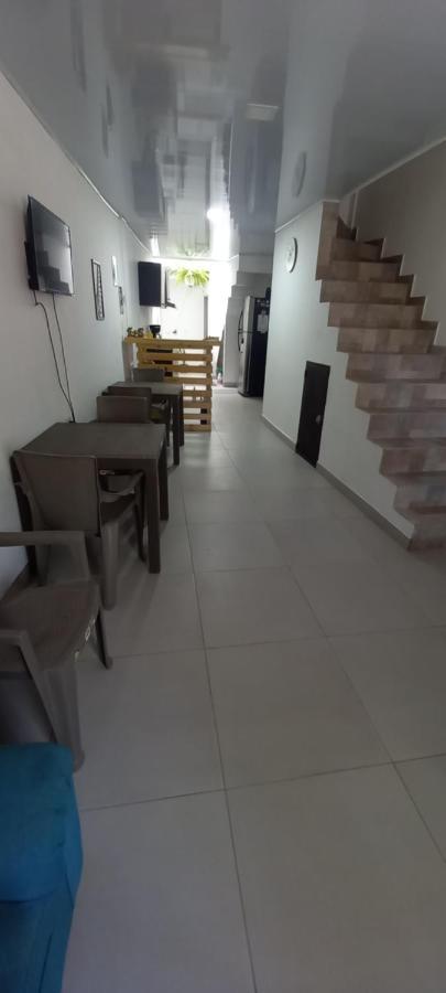 Hostal Casa Jak Santa Marta Bed & Breakfast ภายนอก รูปภาพ